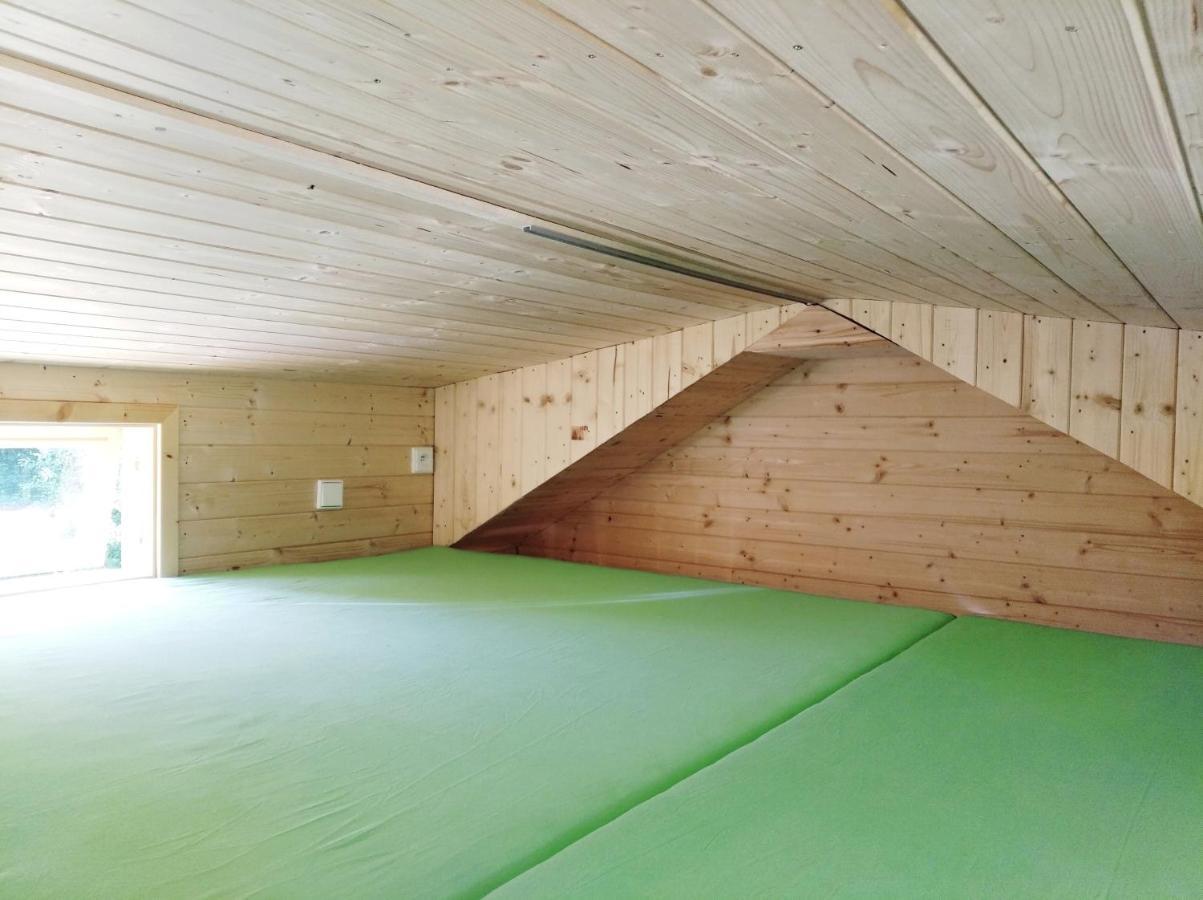 Celorocni Glamping V Pohodlnem Domecku Villa Vyprachtice Exterior photo